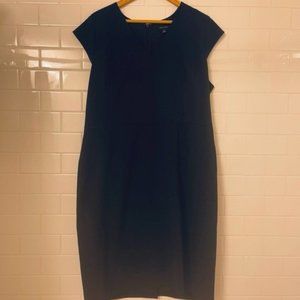 ANN TAYLOR NAVY DRESS